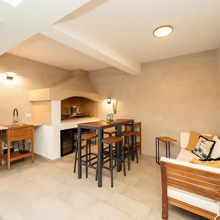 公寓 Casa Vanda 利缇纳