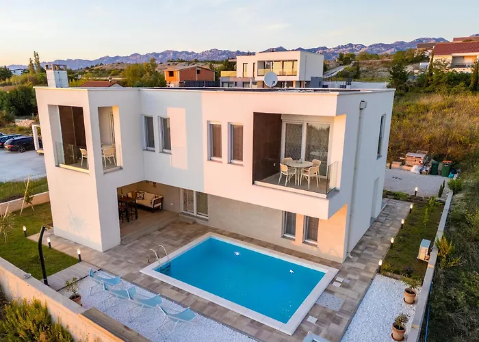 Casa Vanda Апартаменты Ртина