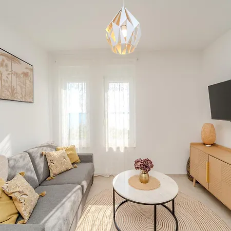 Casa Vanda Apartment Rtina